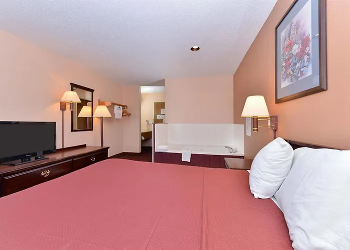 Hotel Super 8 By Wyndham 2*